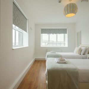 The Eyre Square Townhouse